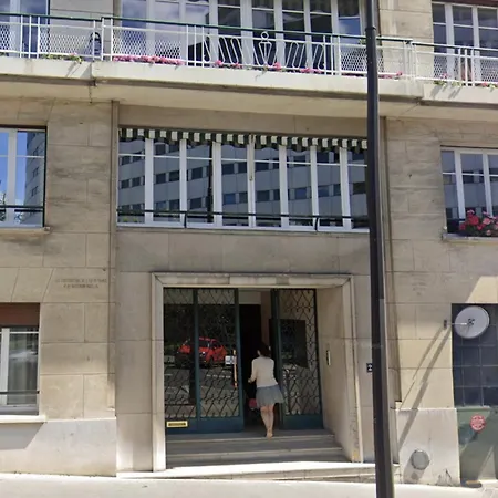 Magnifique Proche Tour Eiffel