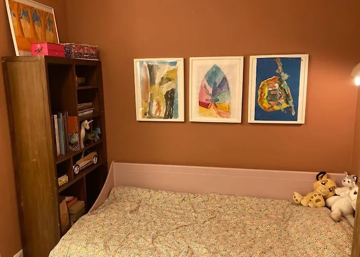 Magnifique Proche Tour Eiffel Paris